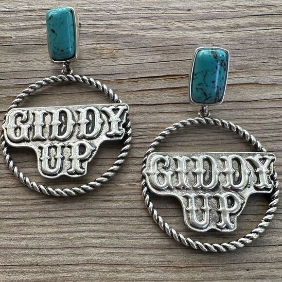 Western Earrings “Giddy Up” Rope Round Faux Turquoise Cowgirl Nashville - Picture 3 of 3